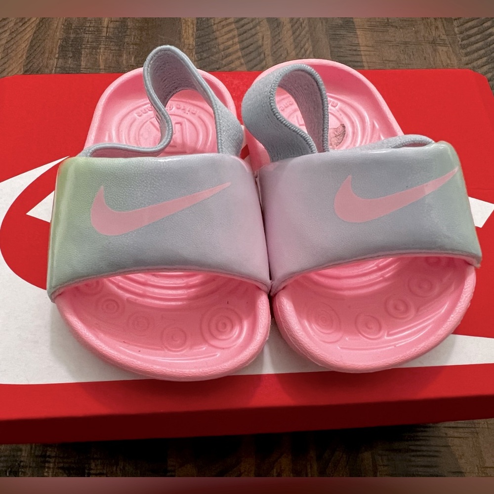 EUC Nike Infant Sandal Slides